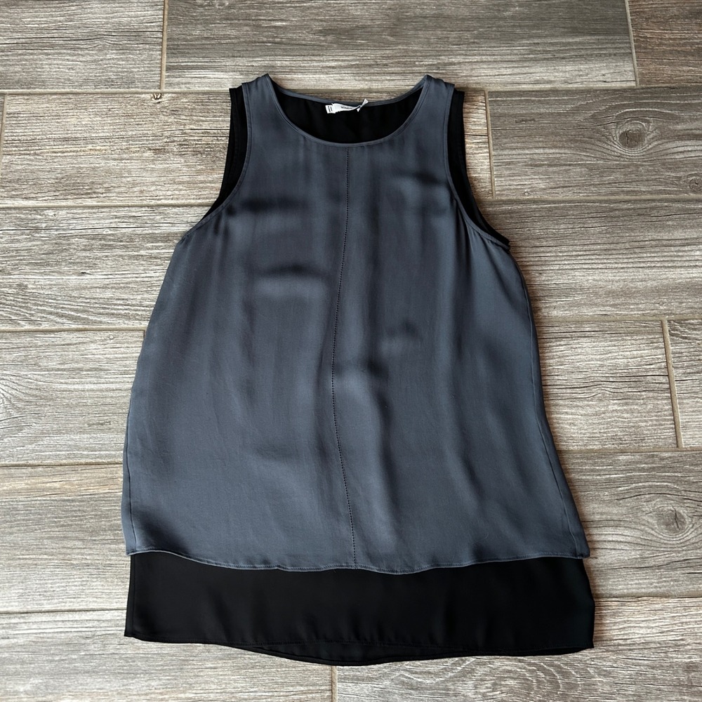 Vince Sleeveless Layered Silk Tank Top Gray Black Size XS
